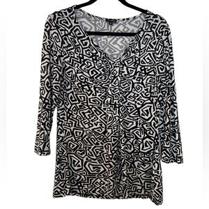 600 West woman’s black and white top, rhinestone accents, size small